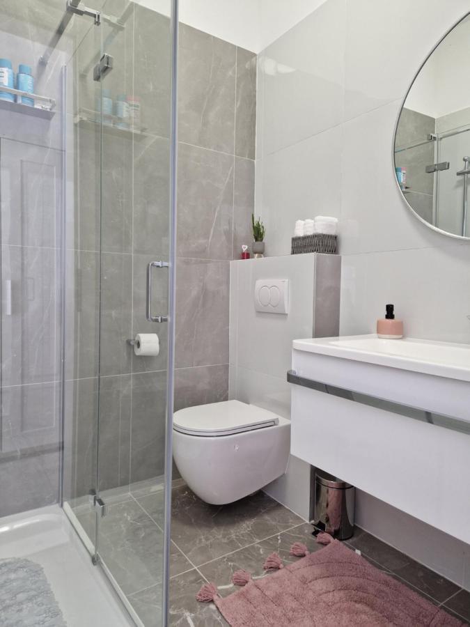 شقة Apartman Leana سبليت المظهر الخارجي الصورة